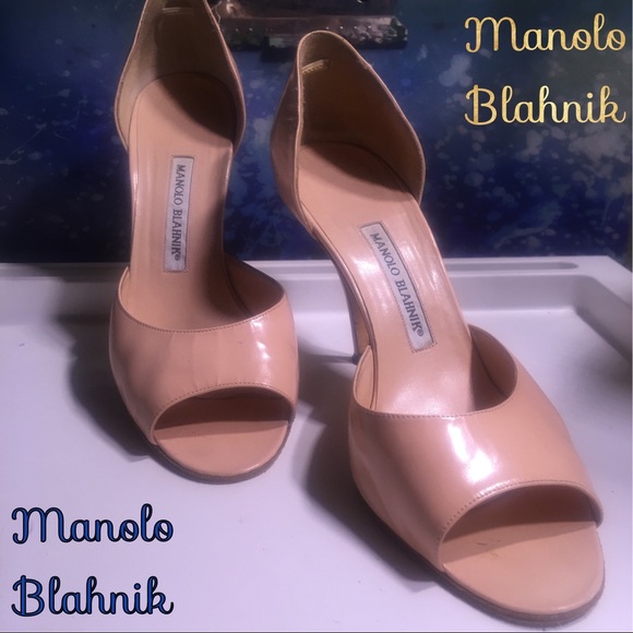 Manolo Blahnik Shoes - Manolo Blahnik Nude heels